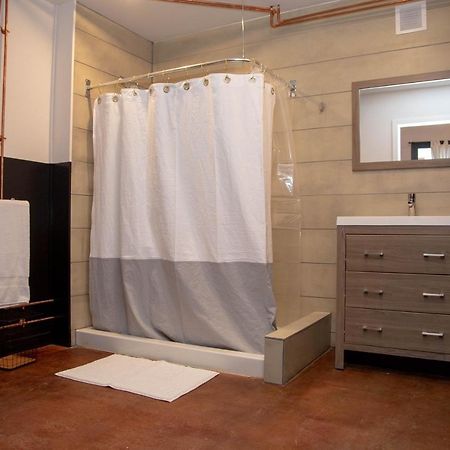 Eco Friendly Loft In Center City, Contactless Check In - Hive Room Philadelphia Ngoại thất bức ảnh