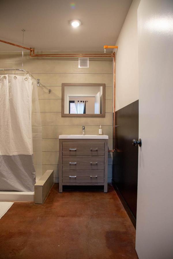 Eco Friendly Loft In Center City, Contactless Check In - Hive Room Philadelphia Ngoại thất bức ảnh